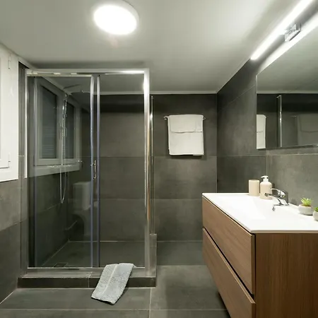 Apartment Timeless Charm In Kolonaki,vintage Elegance In Athens!